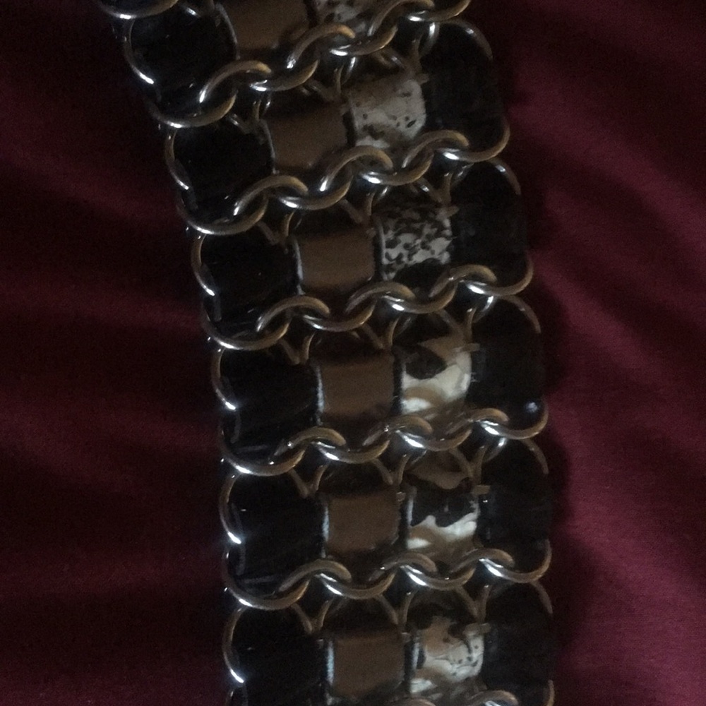 Belt - Picture 2 of 2